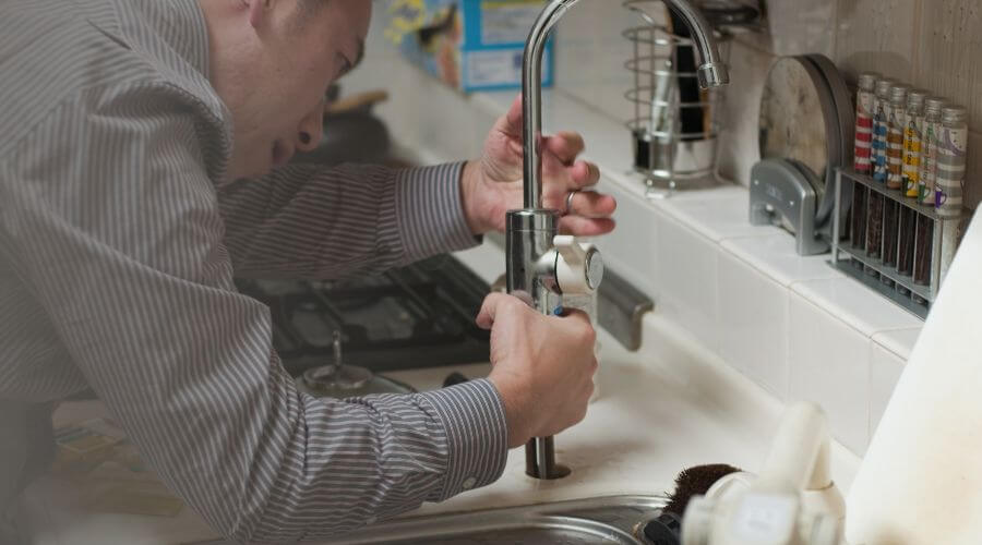 Professional sink repair in Mandaree, ND